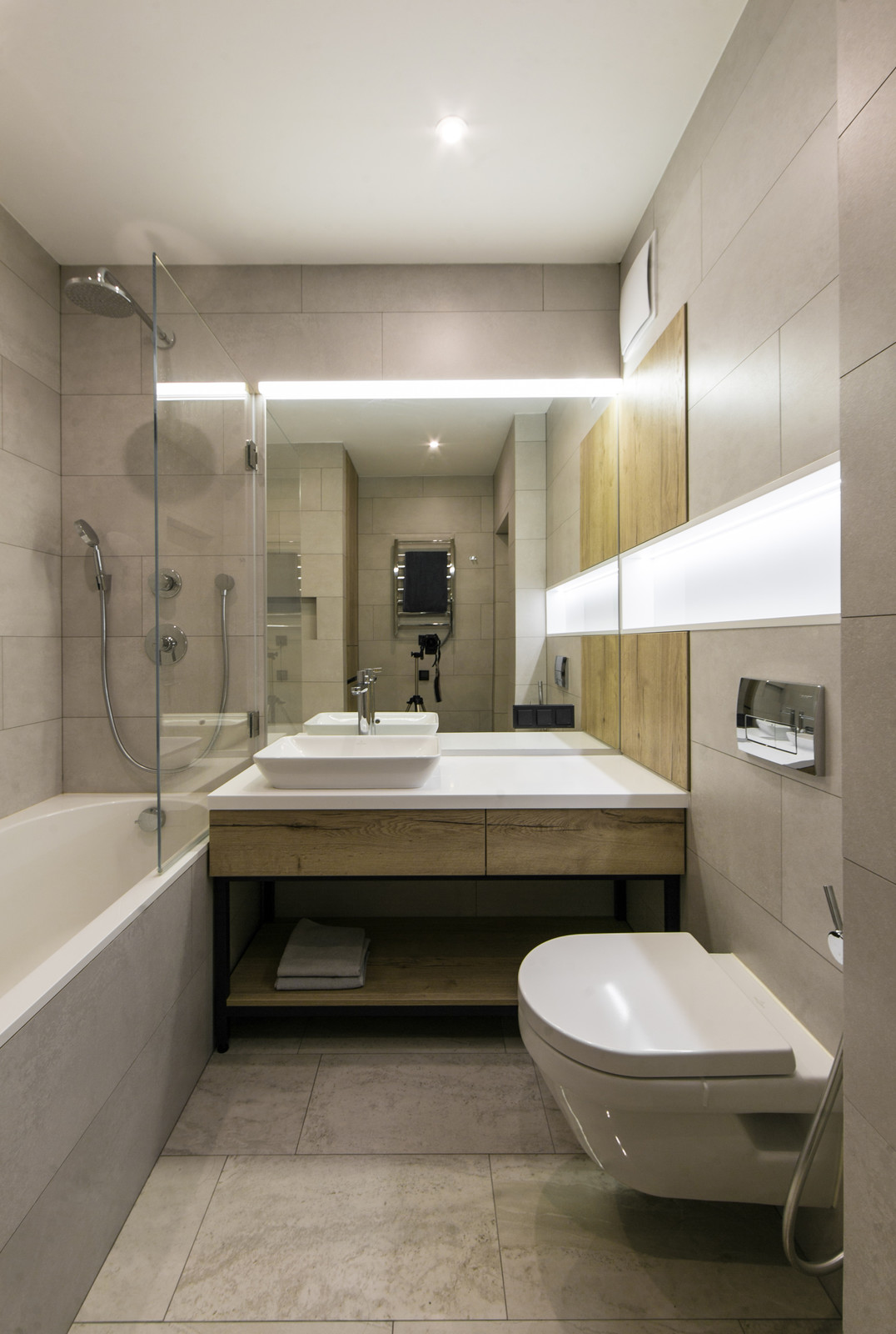 Обложка альбома: MODERN / Санузел