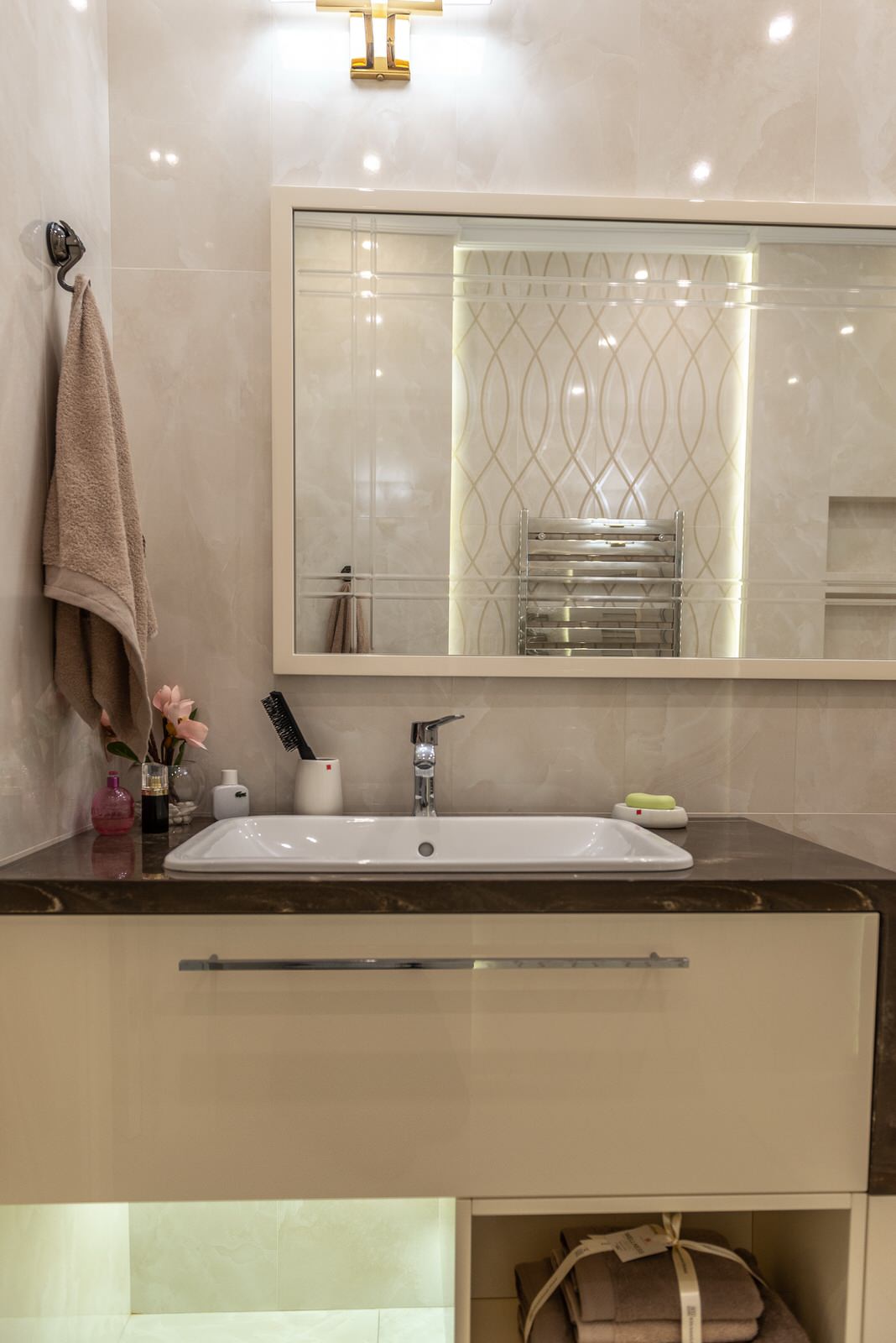 Дом с бассейном