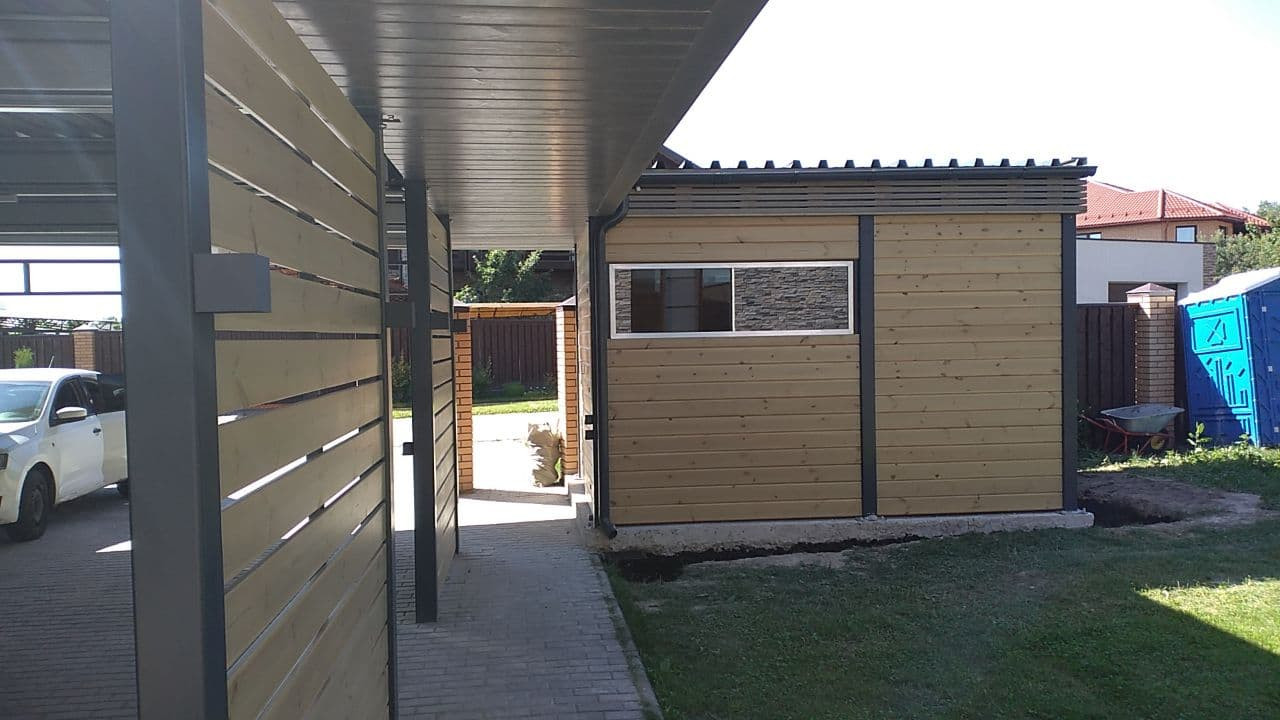 Стольный. Навес