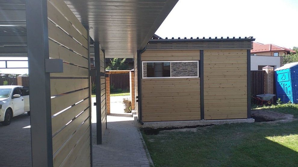 Стольный. Навес