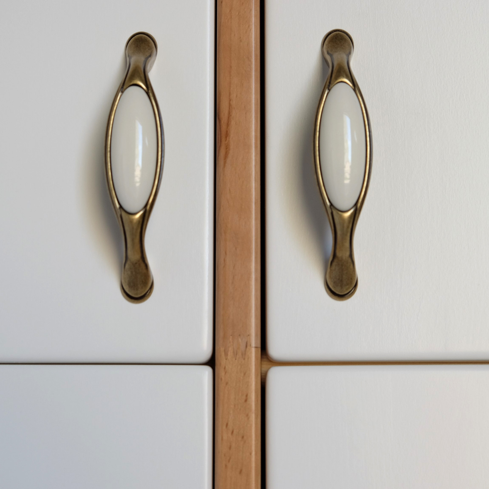 Шкафы для спальни, прихожей, гардеробной