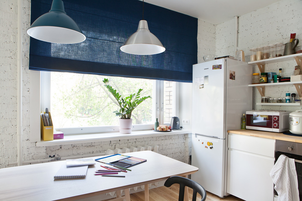 Римские шторы для квартиры в стиле софт-лофт