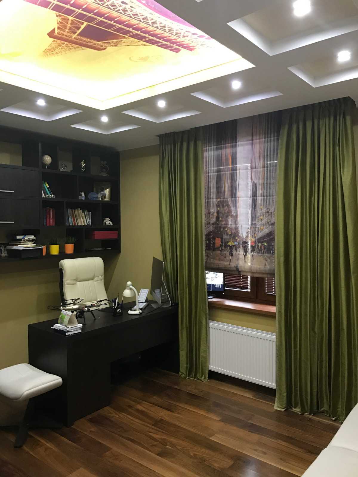 Обложка проекта: Кабинет в частном доме