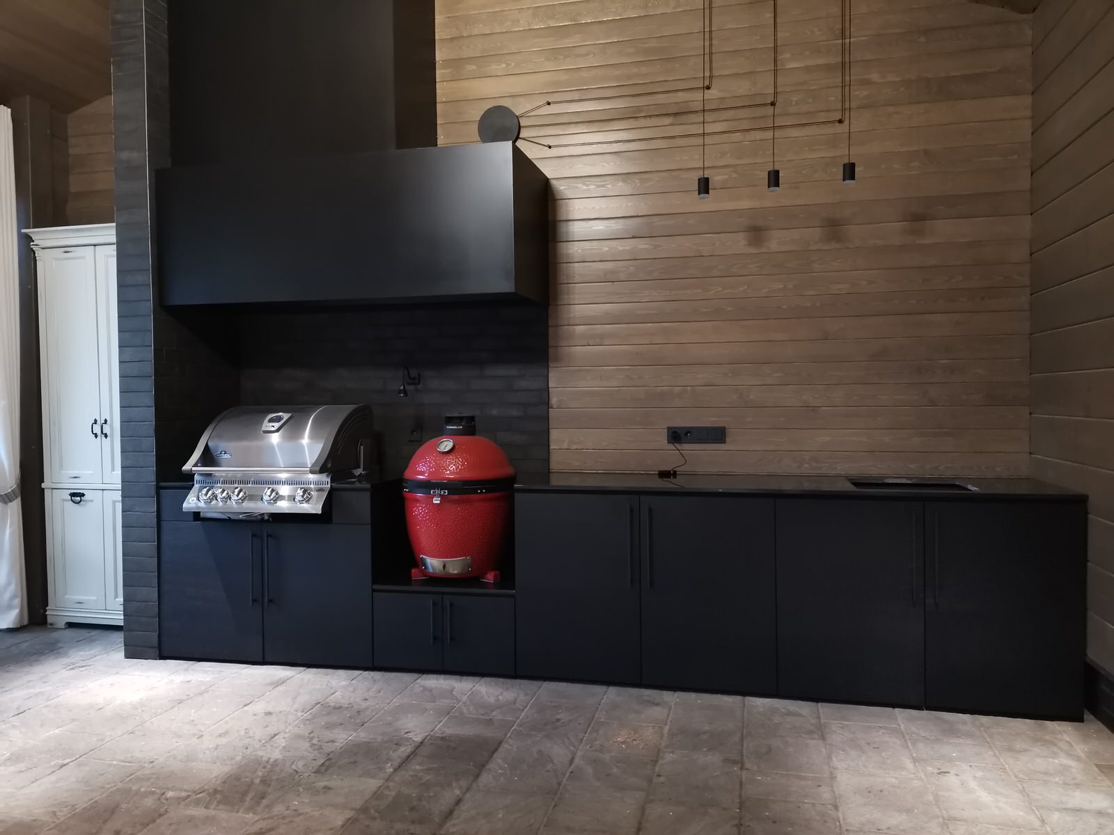 Обложка проекта: Летняя кухня в индустриальном стиле