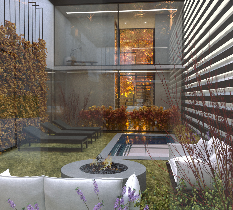 House with an interior courtyard garden and pool