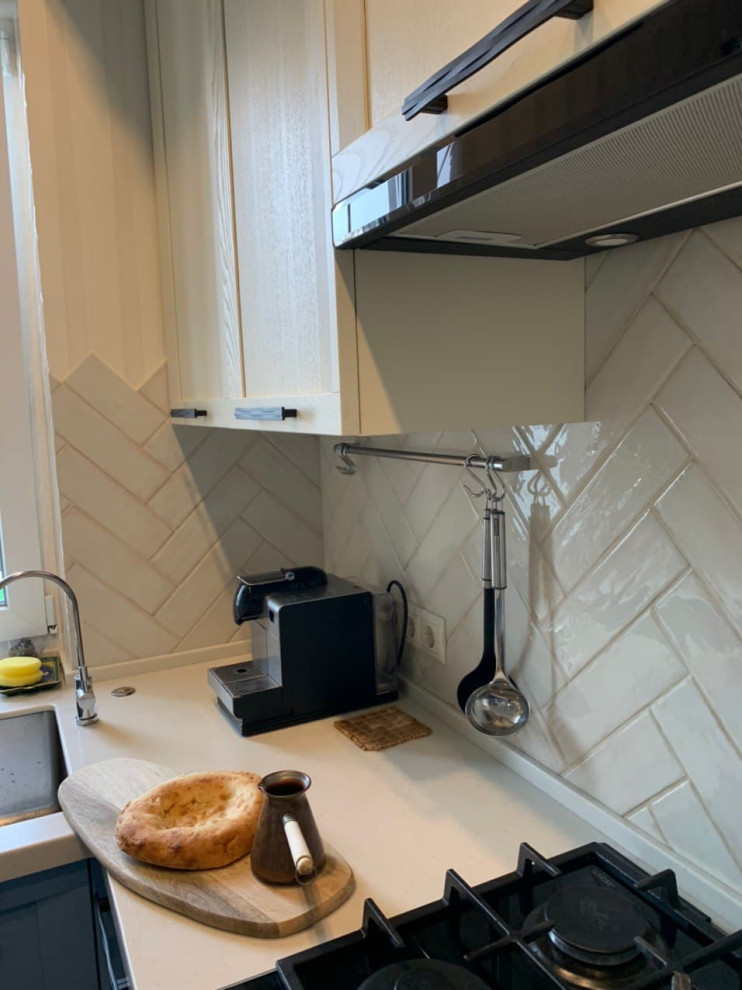 Кухня в доме с отделкой