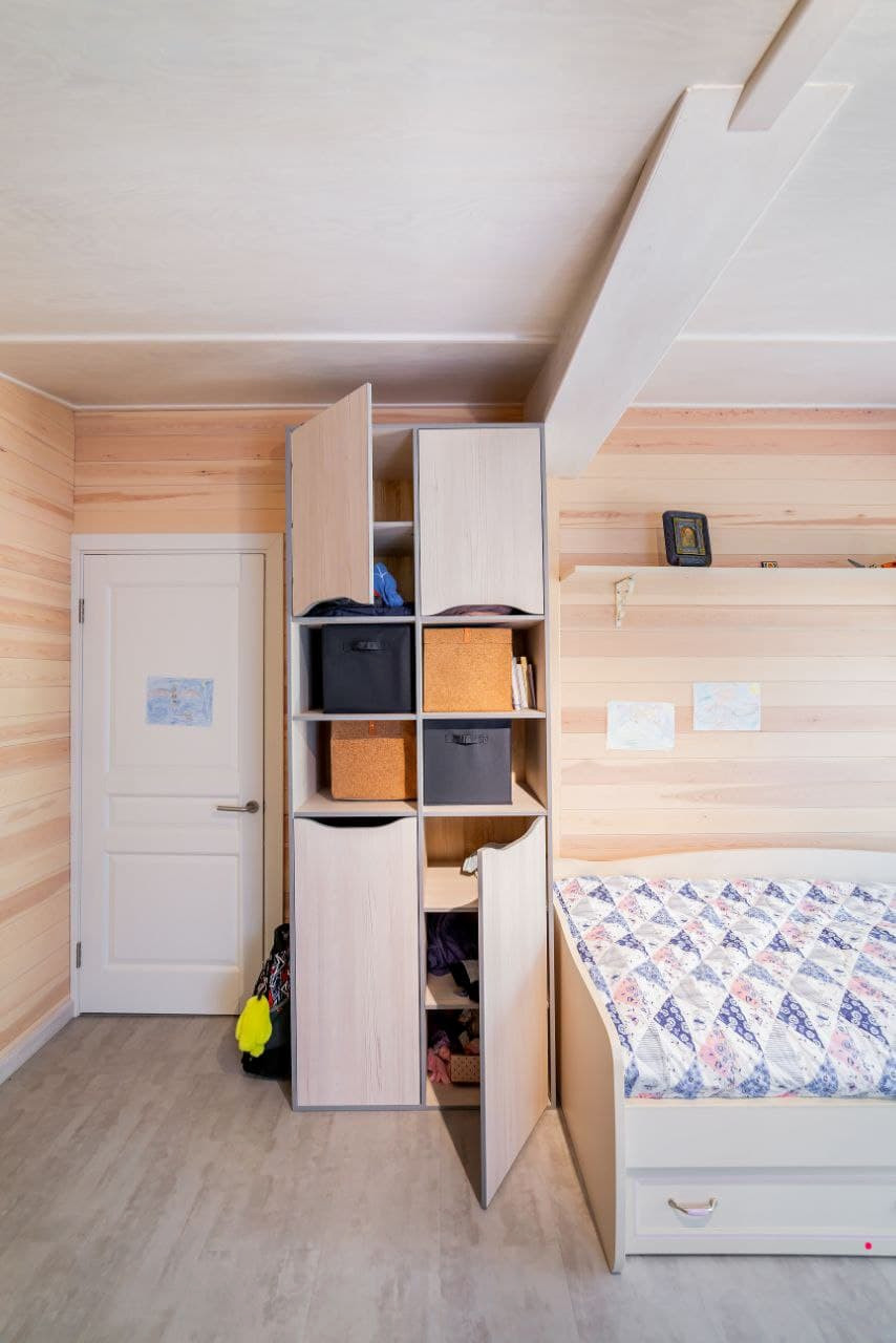 Детская комната с мебелью для двоих детей