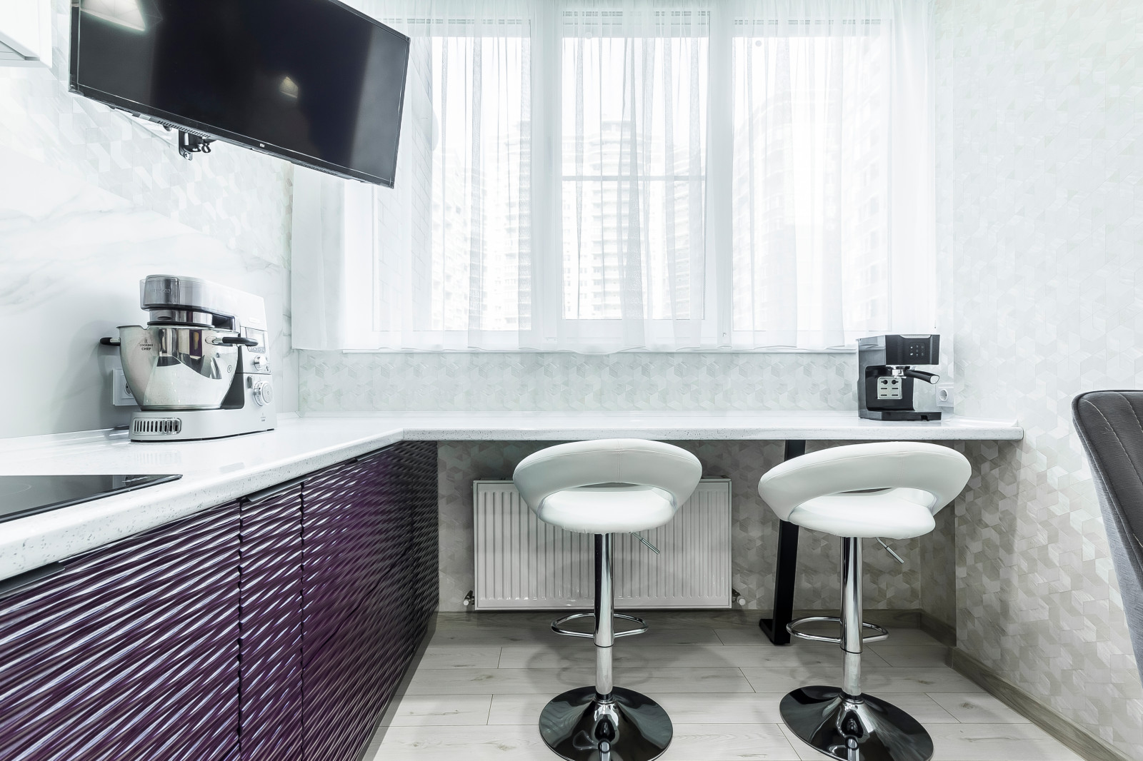 Яркая и функциональная. 2-к квартира в Краснодаре