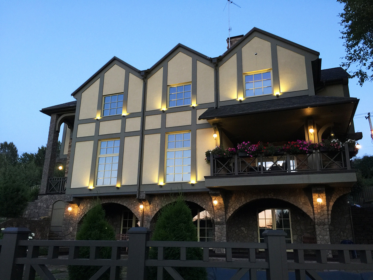 Дом в мендсарах