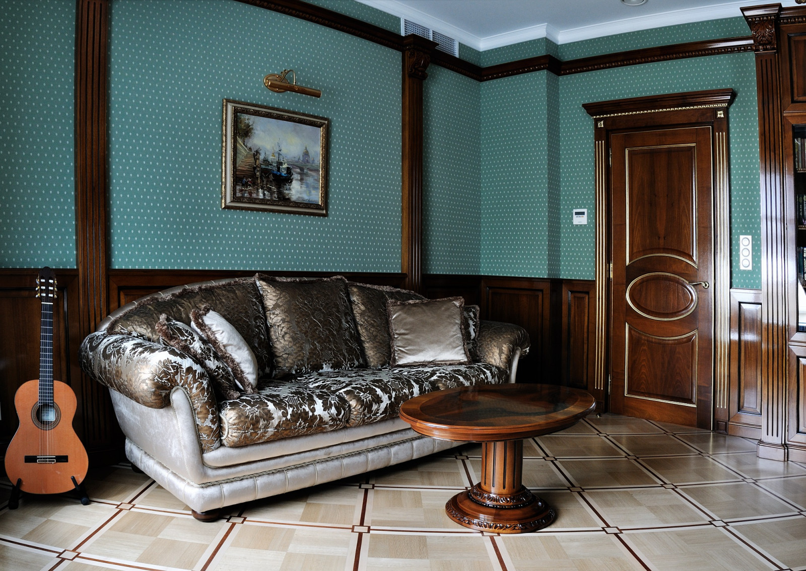 Квартира в центре Петербурга