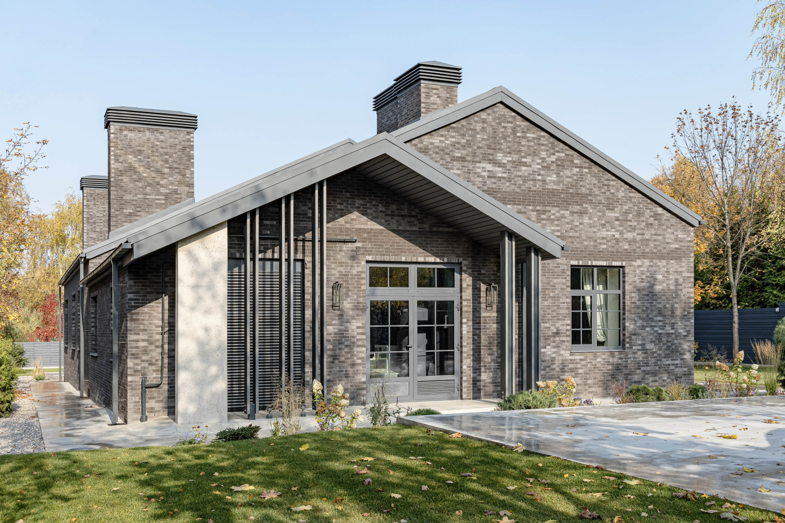 Обложка проекта: загородный дом в деревне Дарьино