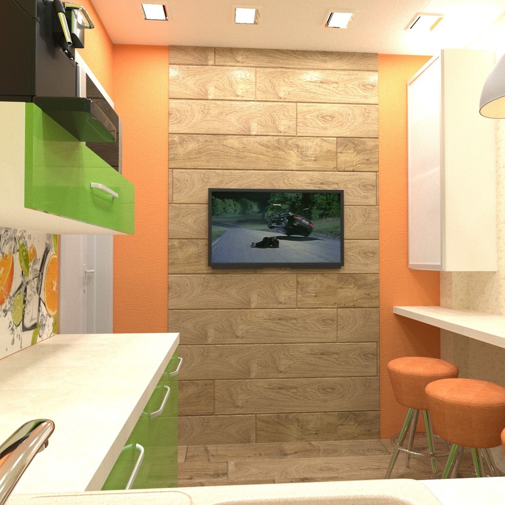 Маленькая кухня в ярких тонах