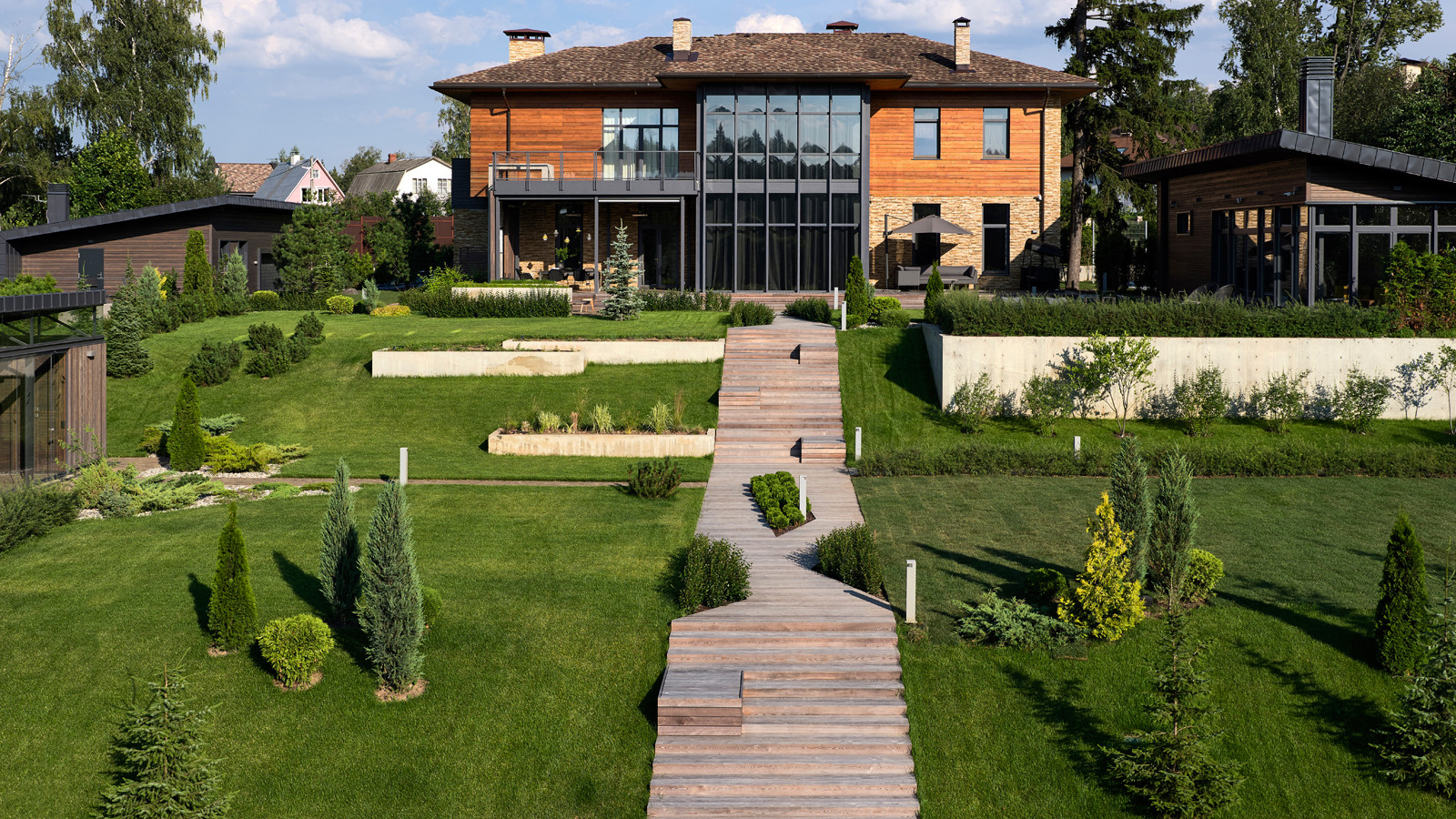 Обложка проекта: Участок для семьи с двумя детьми