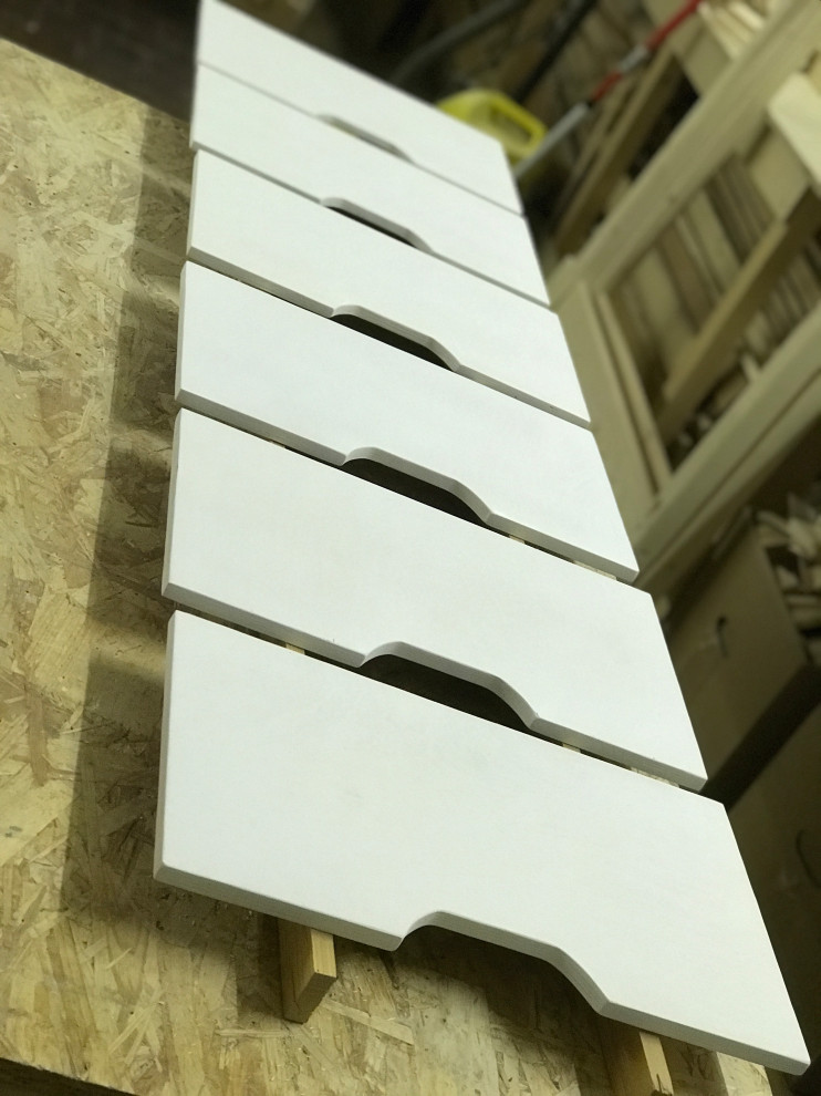 Обложка проекта: Кровать-домик с лестницей-комодом в Московский район