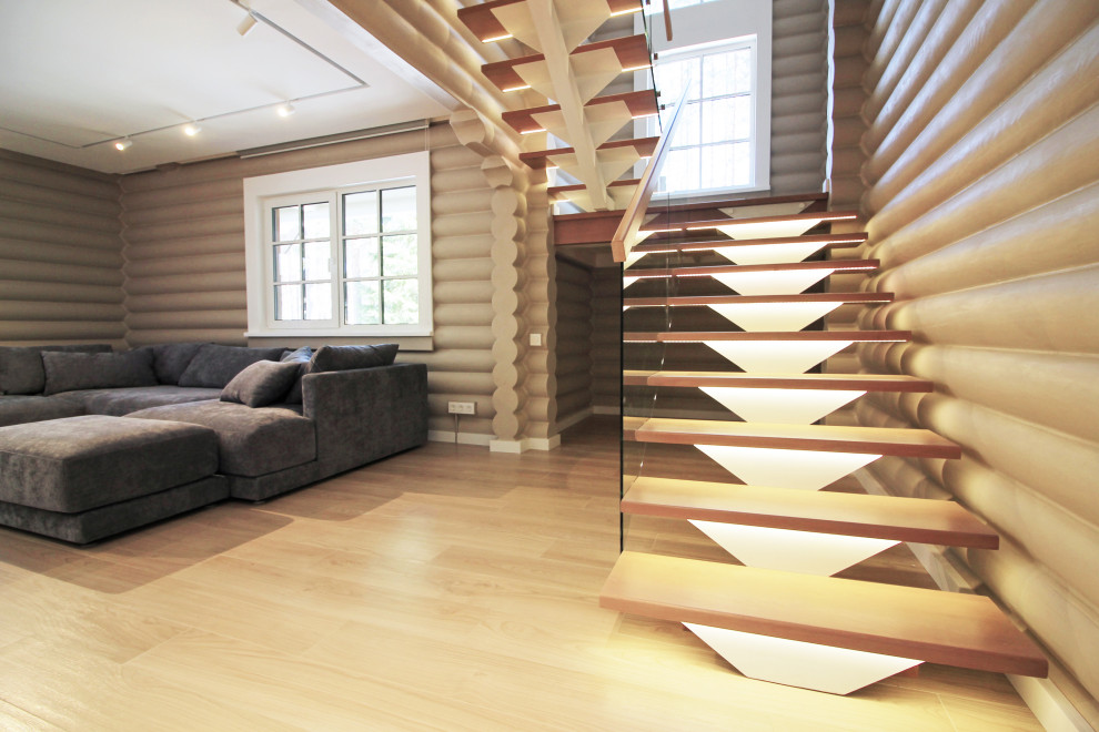 Срубовой коттедж в Рощино