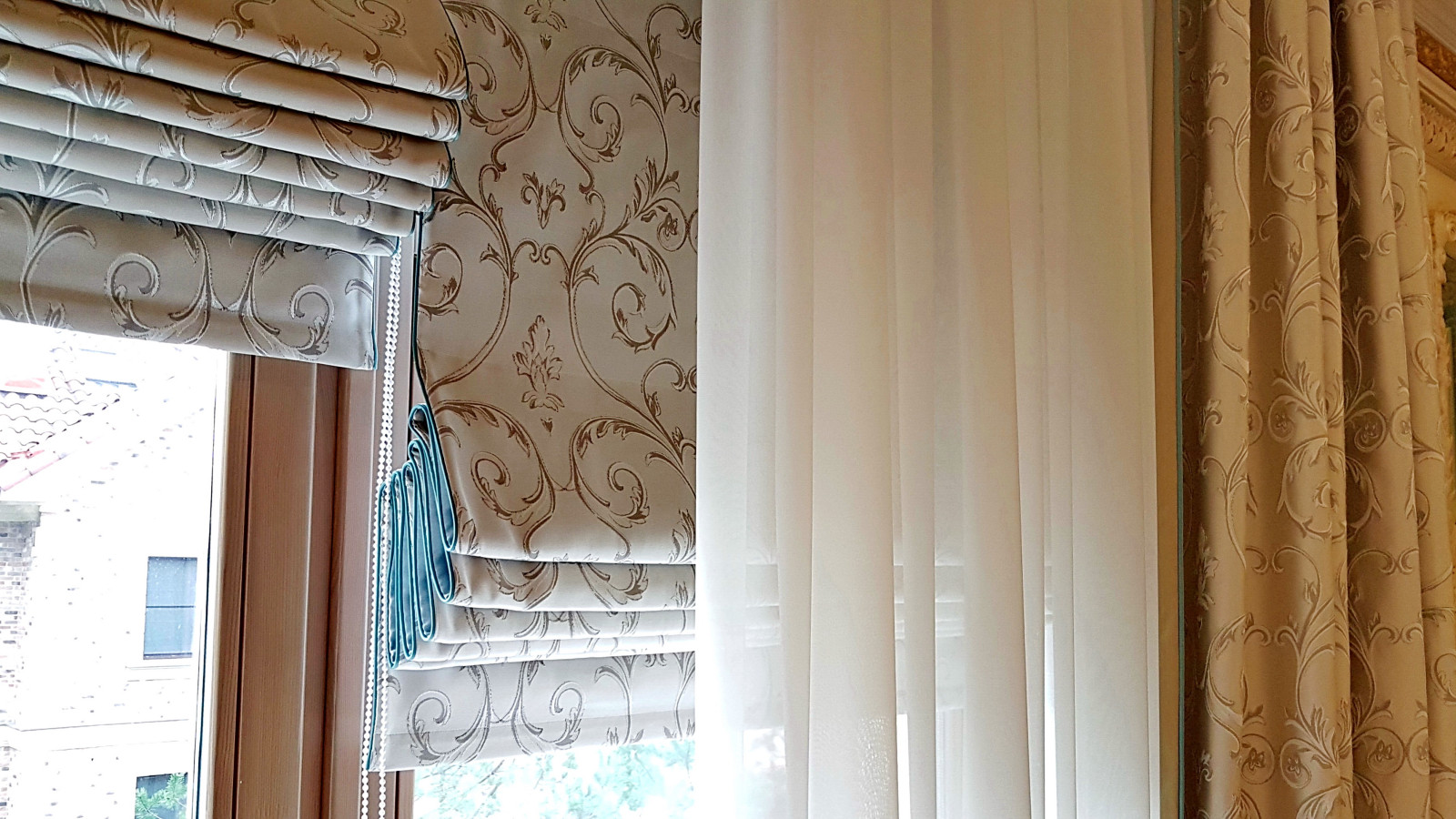 Римские шторы в разных проектах