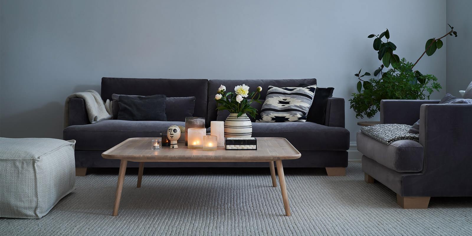 Антрацитовый диван