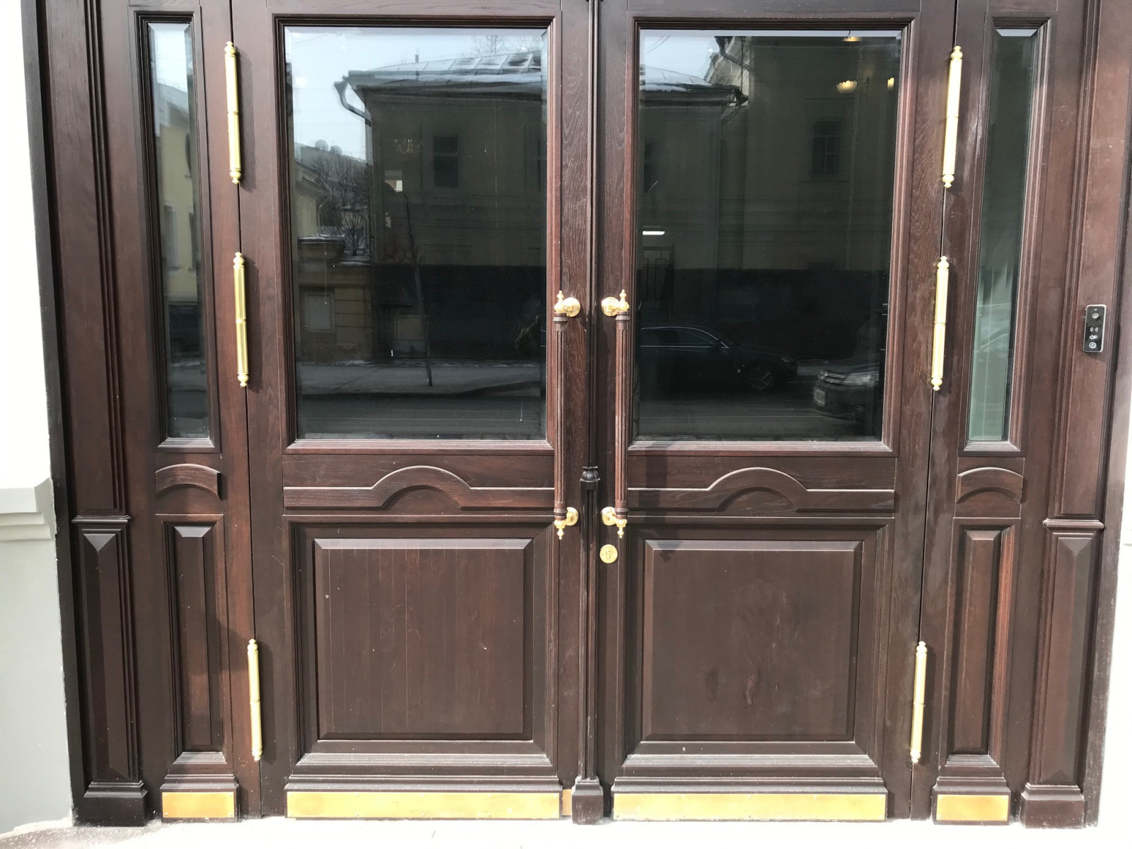 Пречистенка. Входная группа