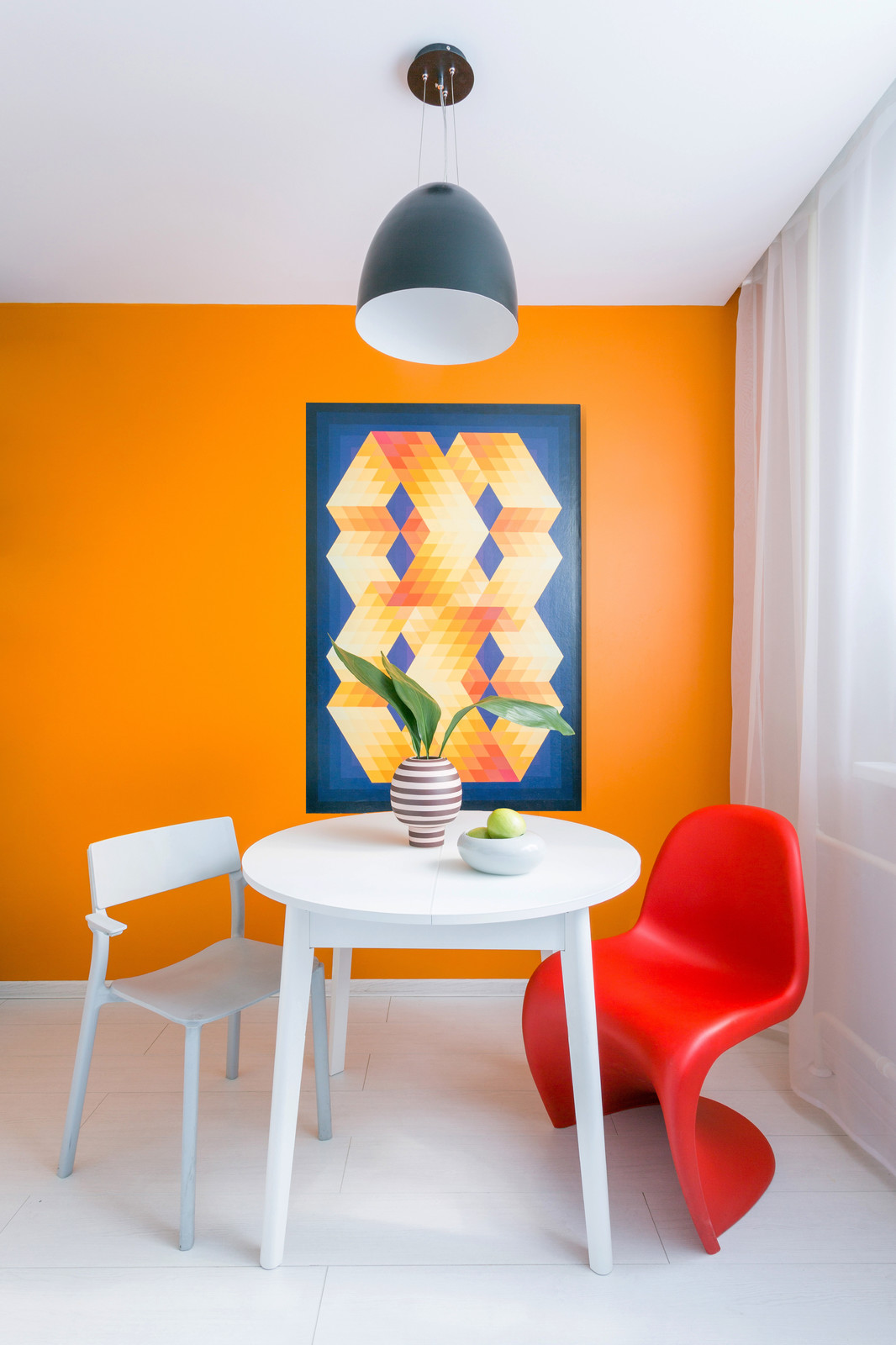 Яркая квартира