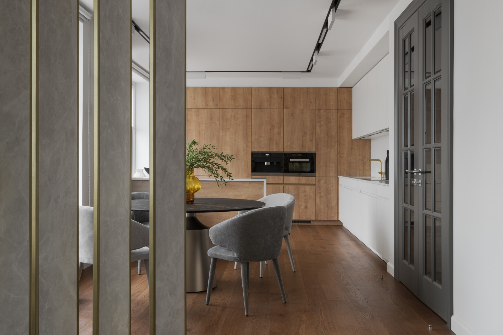 Квартира на Смольном проспекте, 125 м2