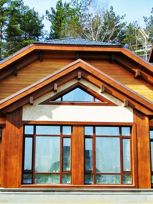 Монтаж Фасада из деревянных панелей планкен.