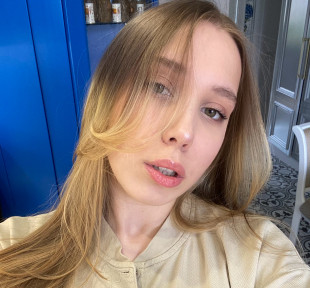 Анастасия Ломакина