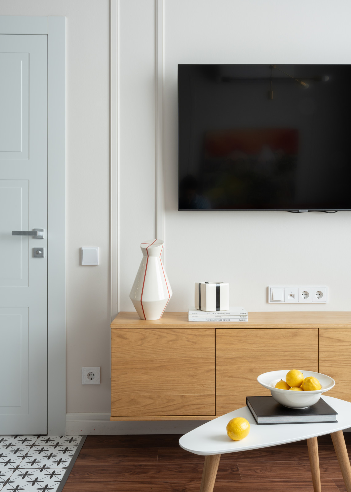 Дом на Набережной