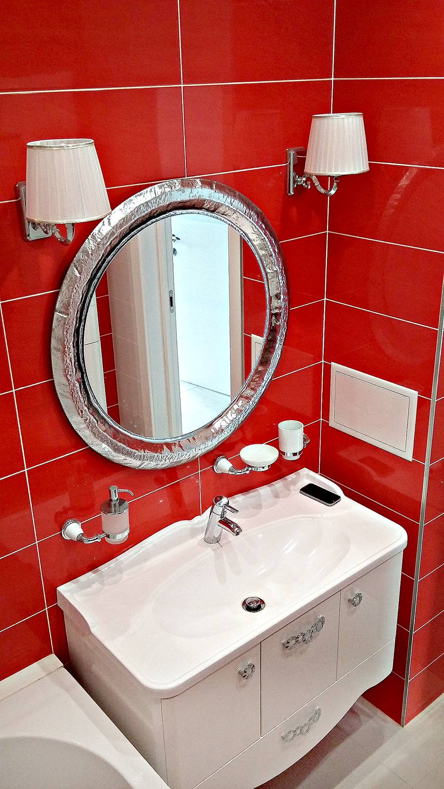 "Гламурные нотки" 3-комнатная квартира-студия