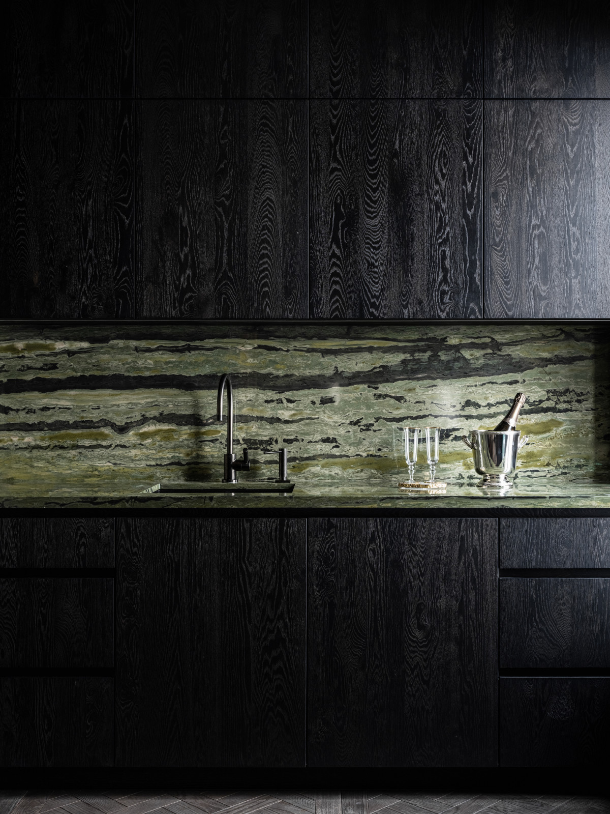 APPARTEMENT DE COLLECTIONNEURS