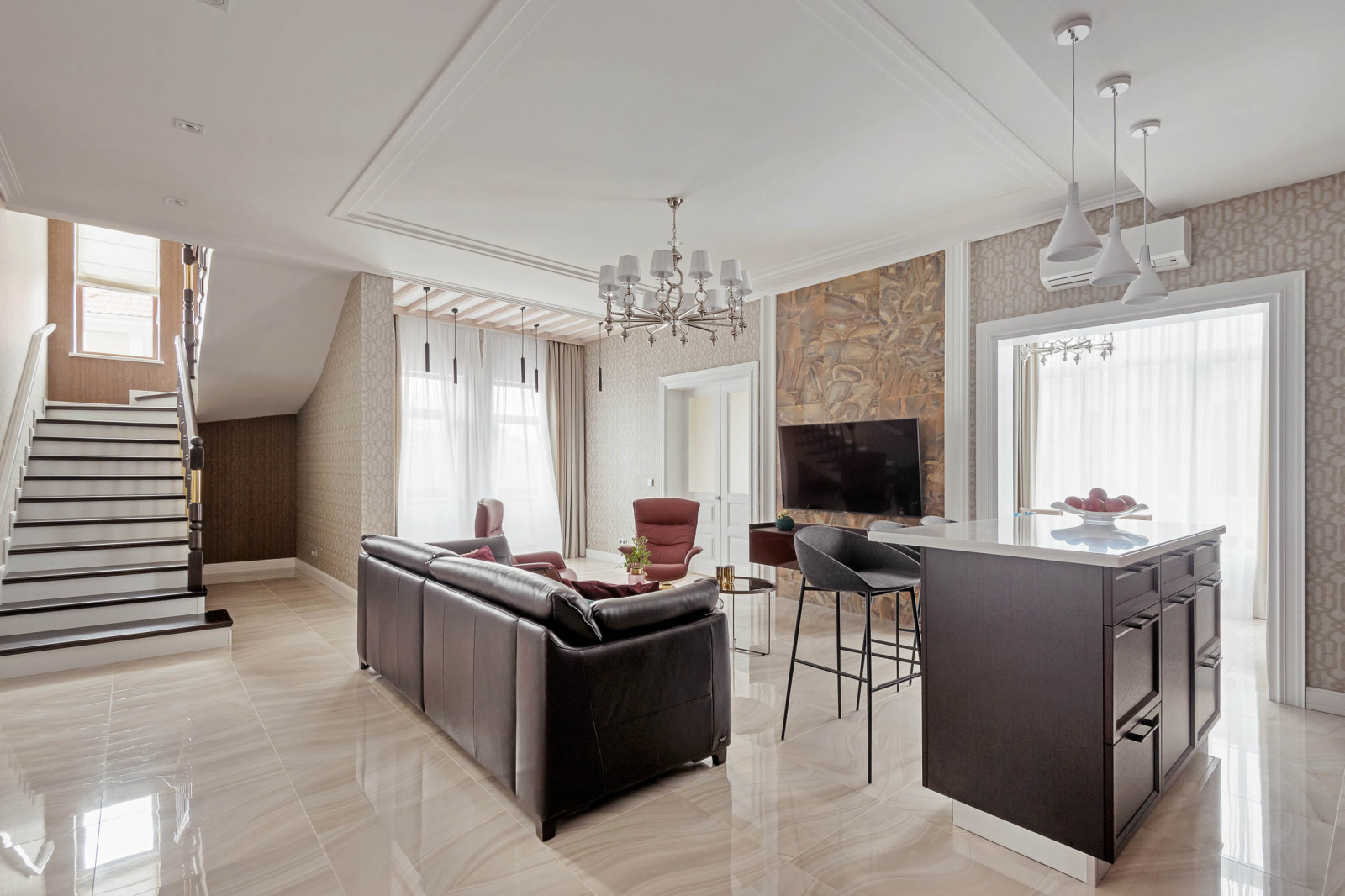 Дом в поселке «Де-Виль». Часть 1