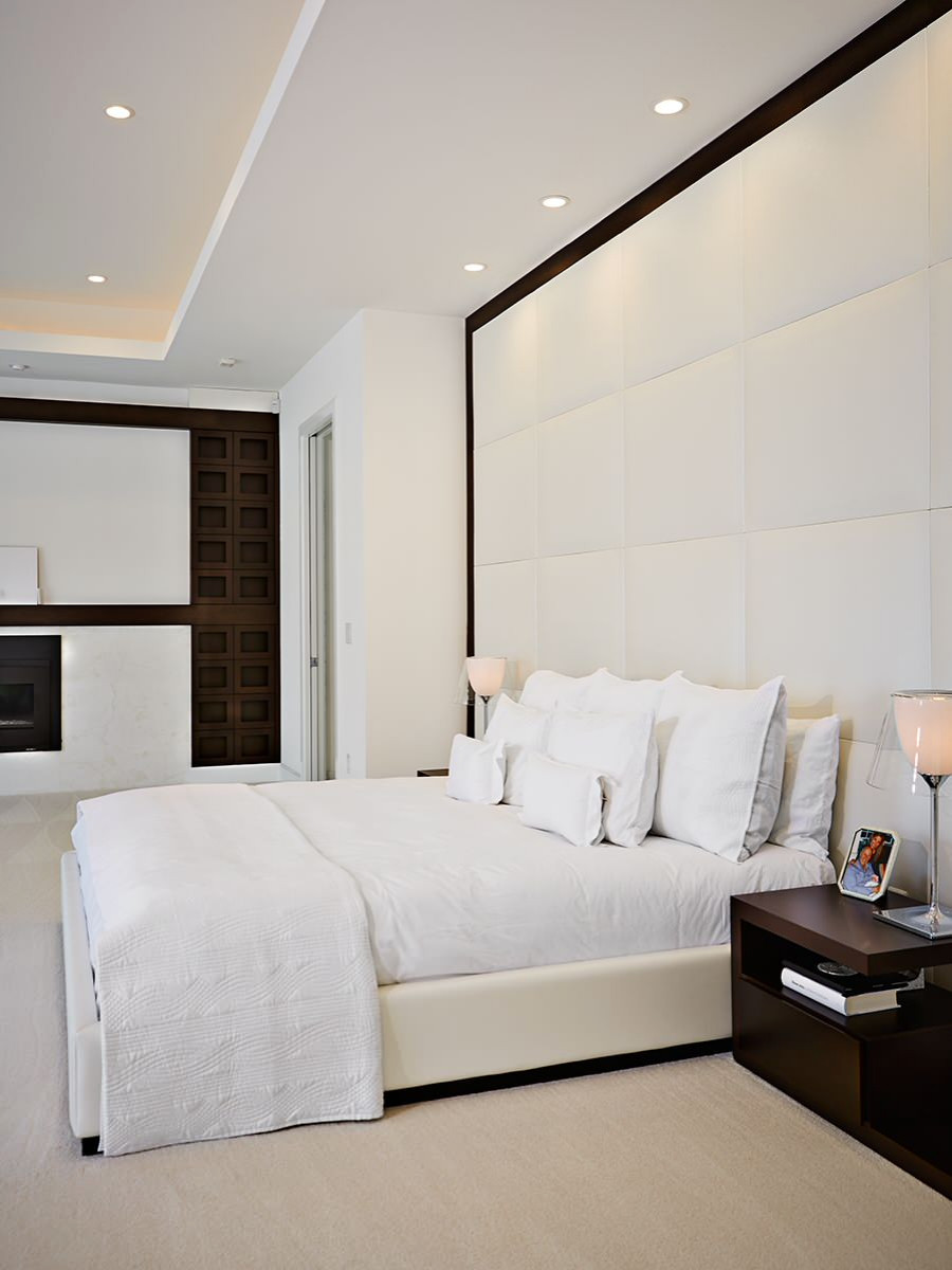 Александр Антонов