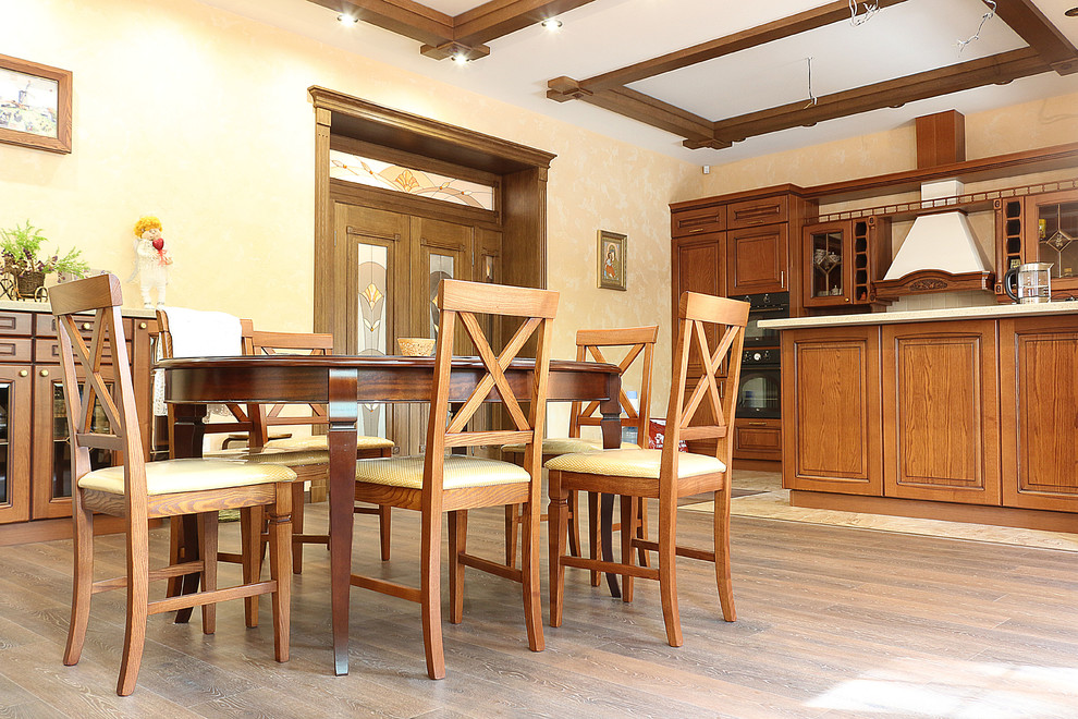 Обложка проекта: два похожих