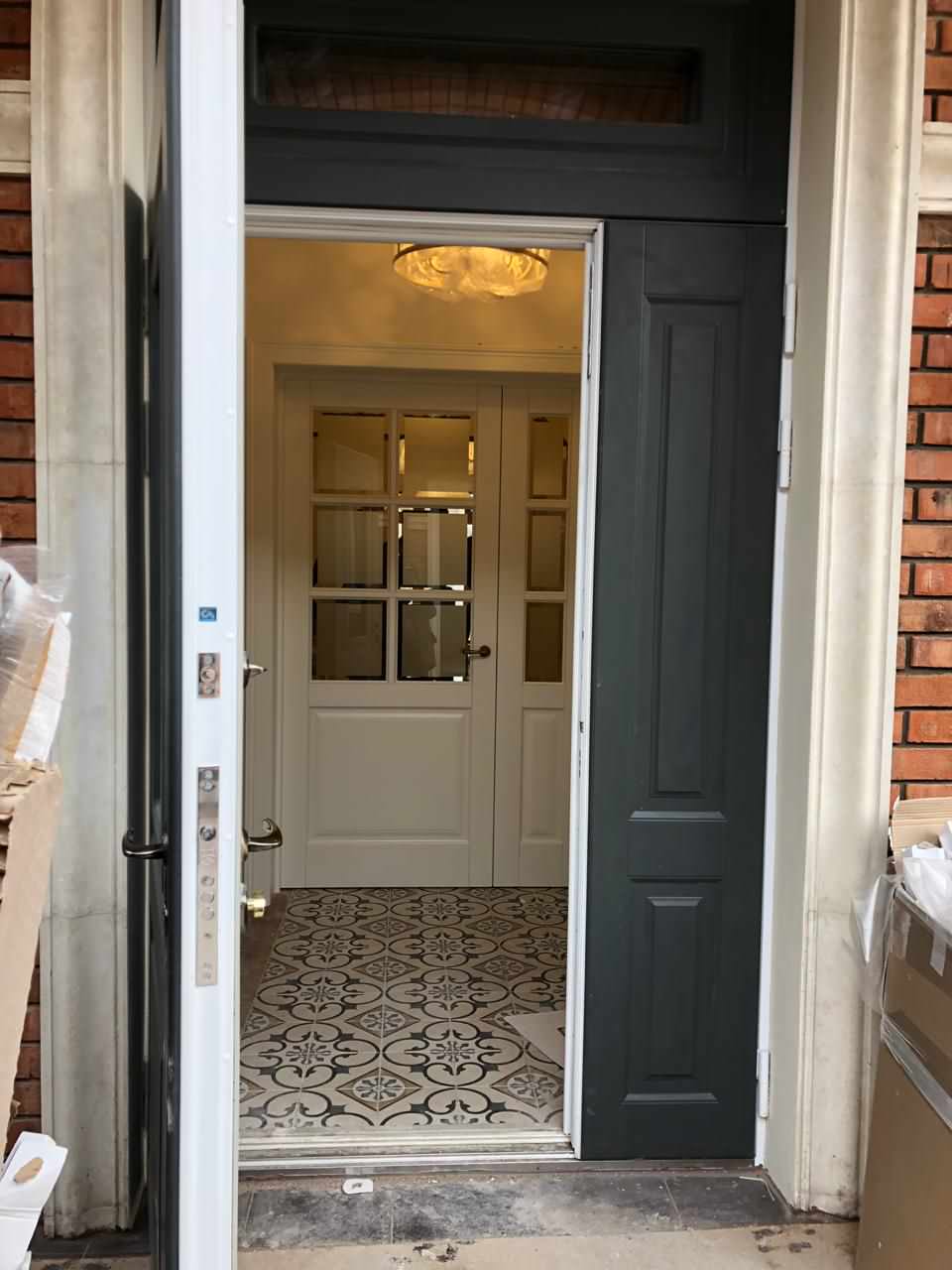 Главный вход.