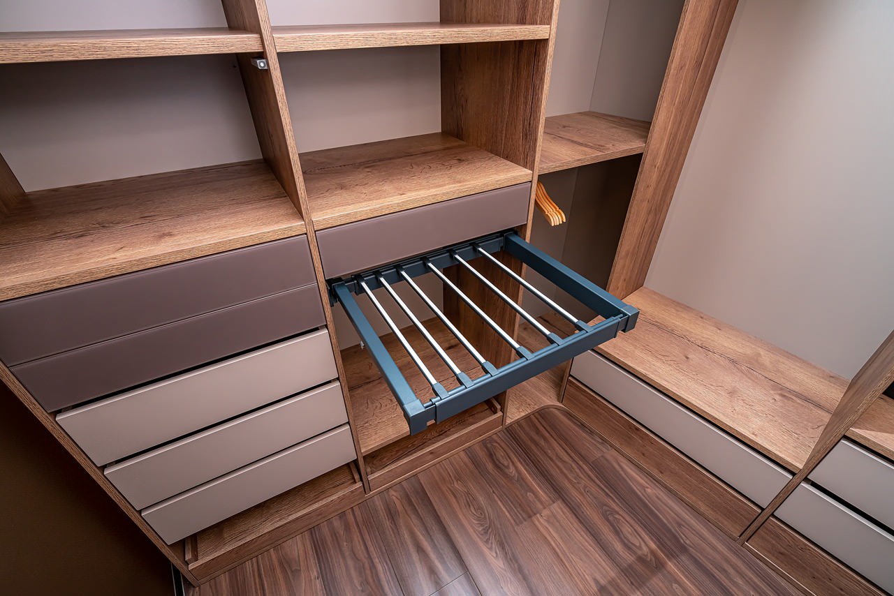 Гардеробные комнаты на Воскресенской набережной