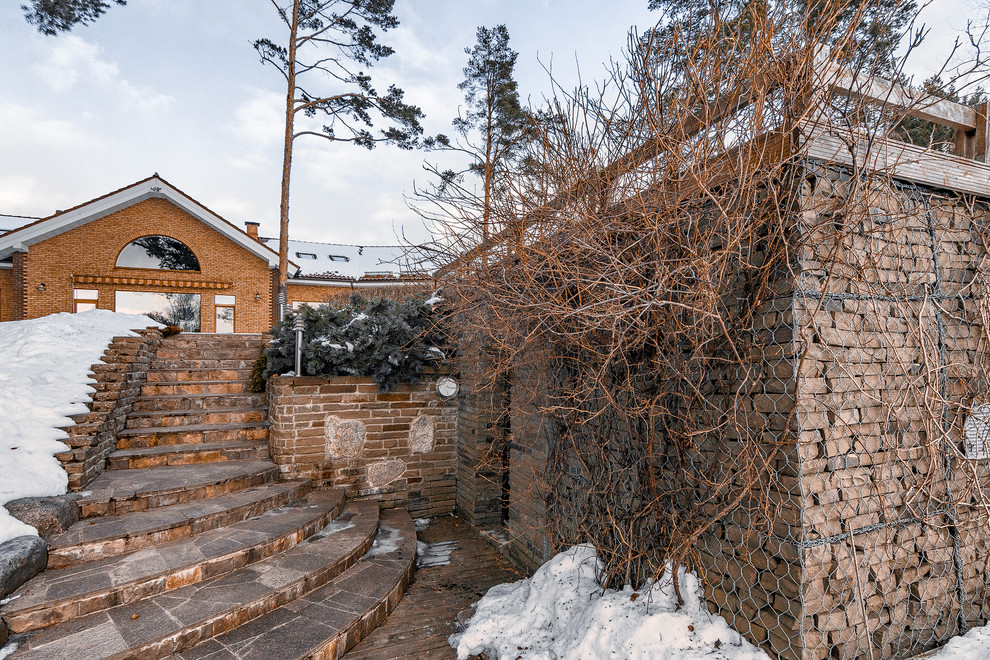 Дом у реки Сестра