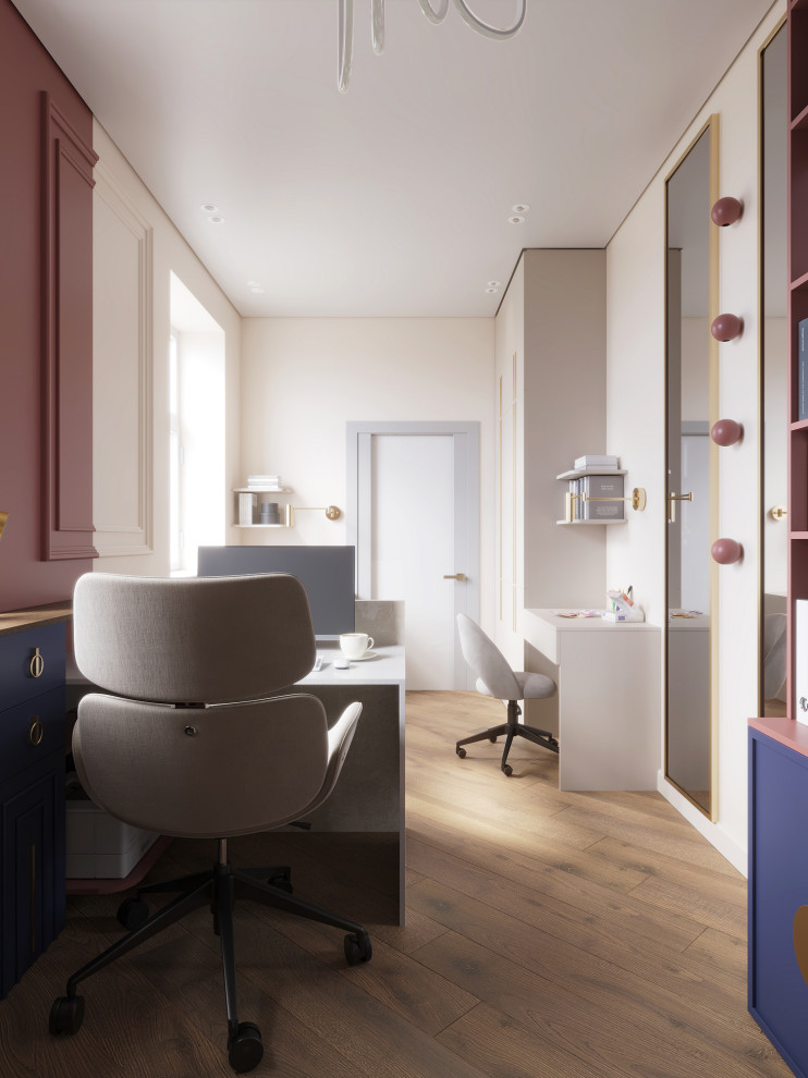 Кабинет для женщины-фрилансера и двоих детей