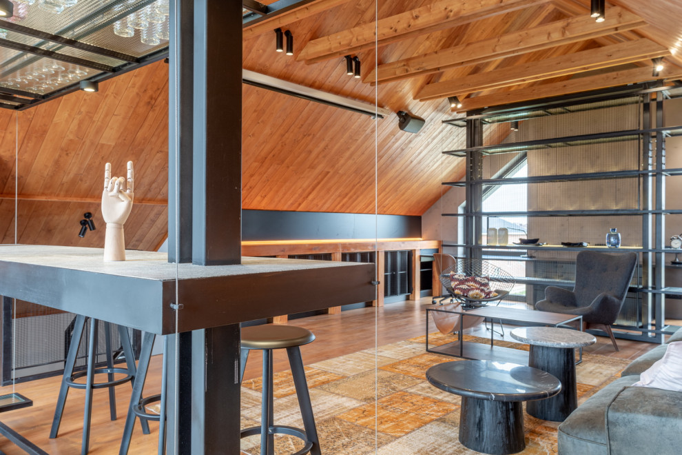 Лофт с сетчатым баром