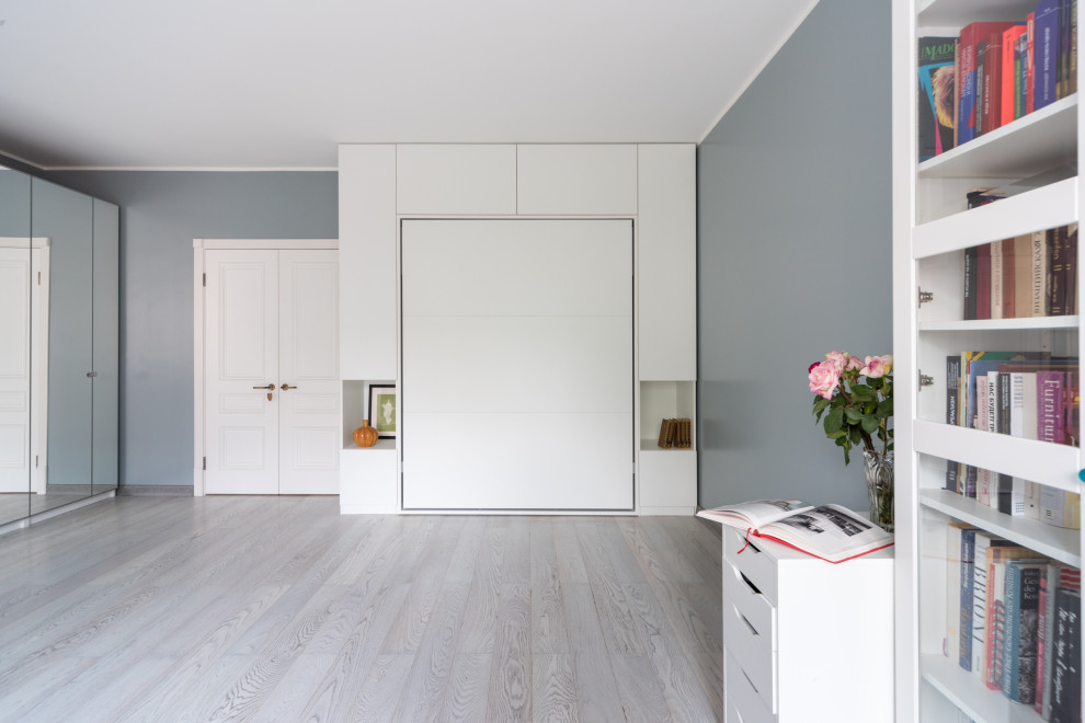 Шкаф кровать в белом цвете