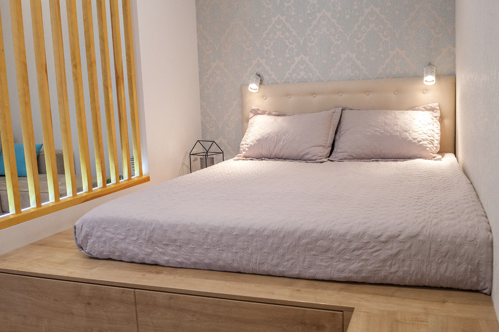 Гостиная с функцией спальни