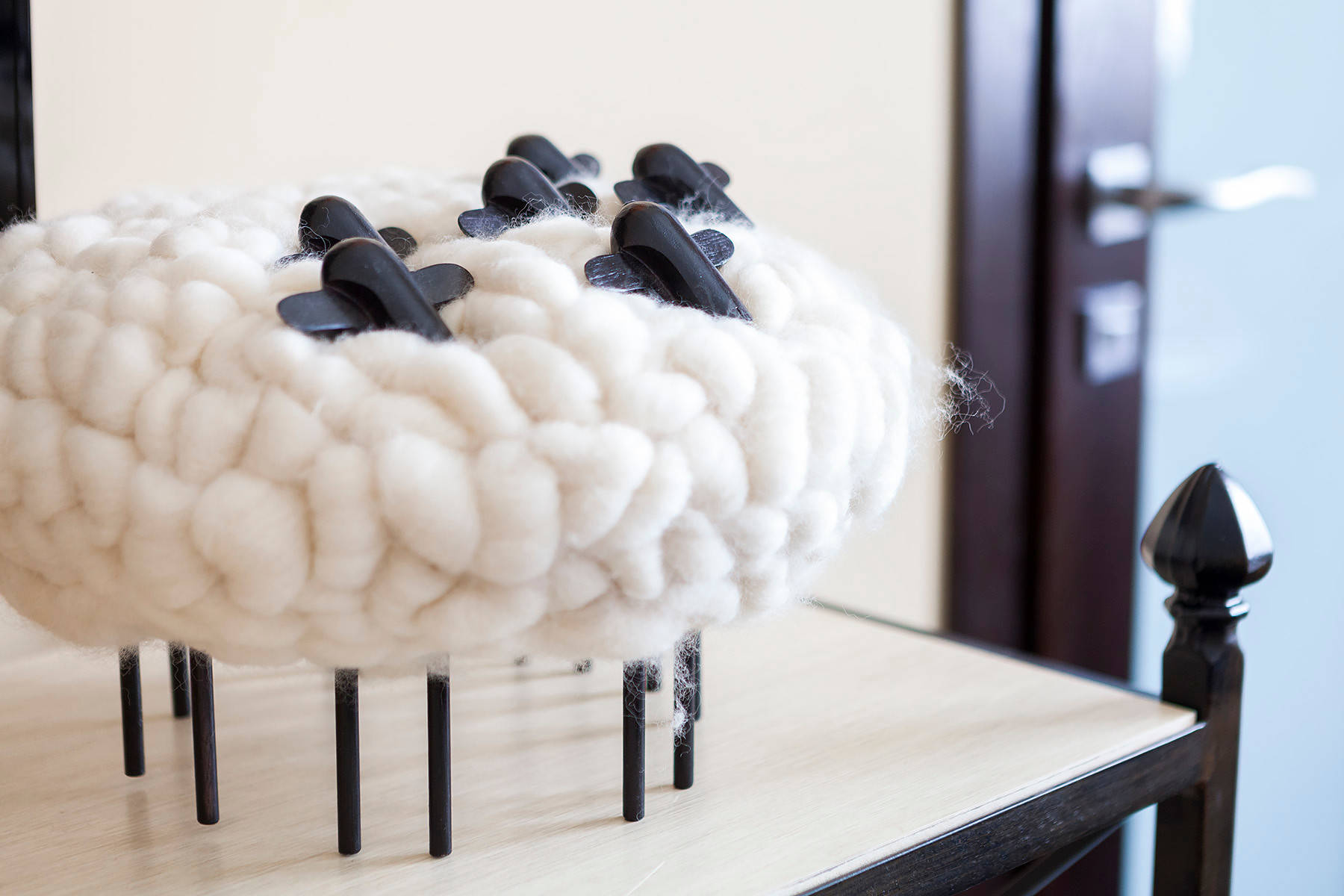 В гостях: Дерево в облаках — посреди загородного дома