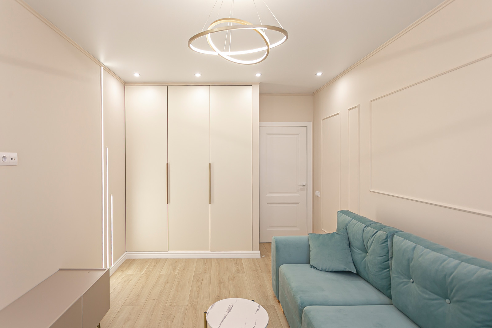 ЖК "Римский". - 2-комнатная квартира