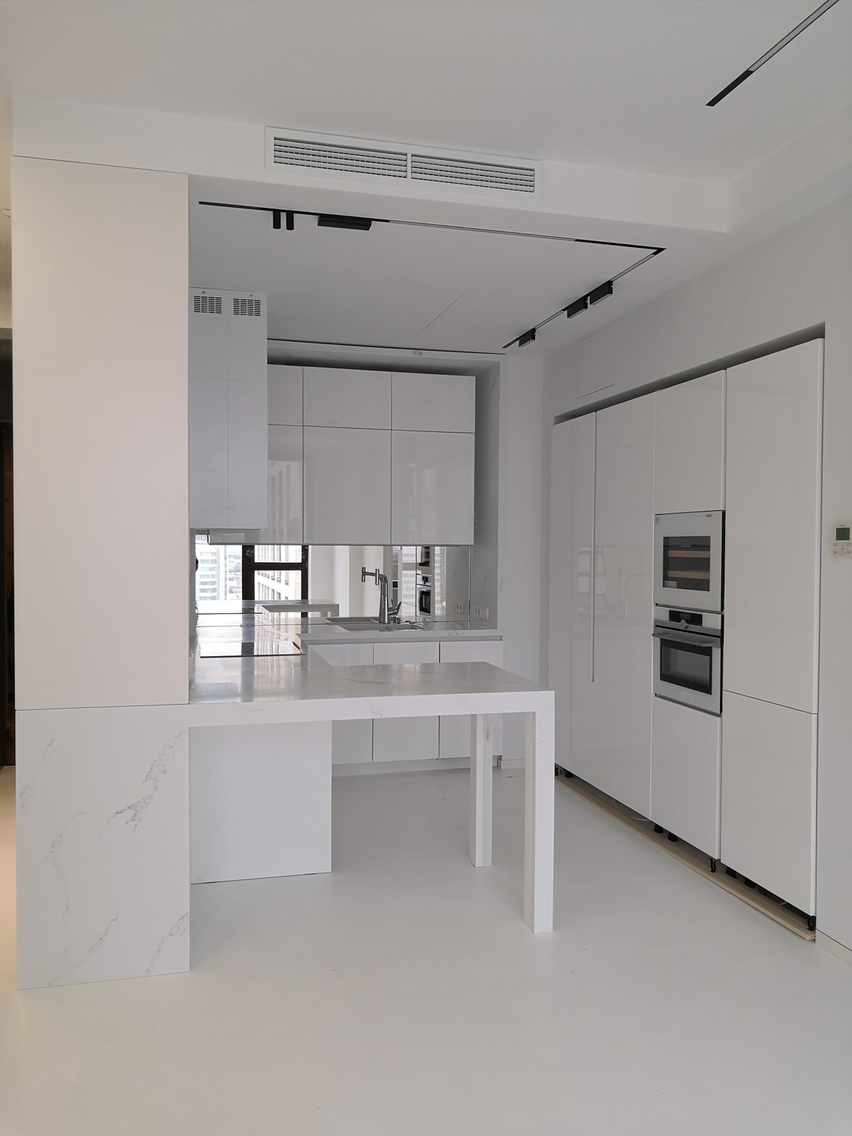 Обложка проекта: Red Side