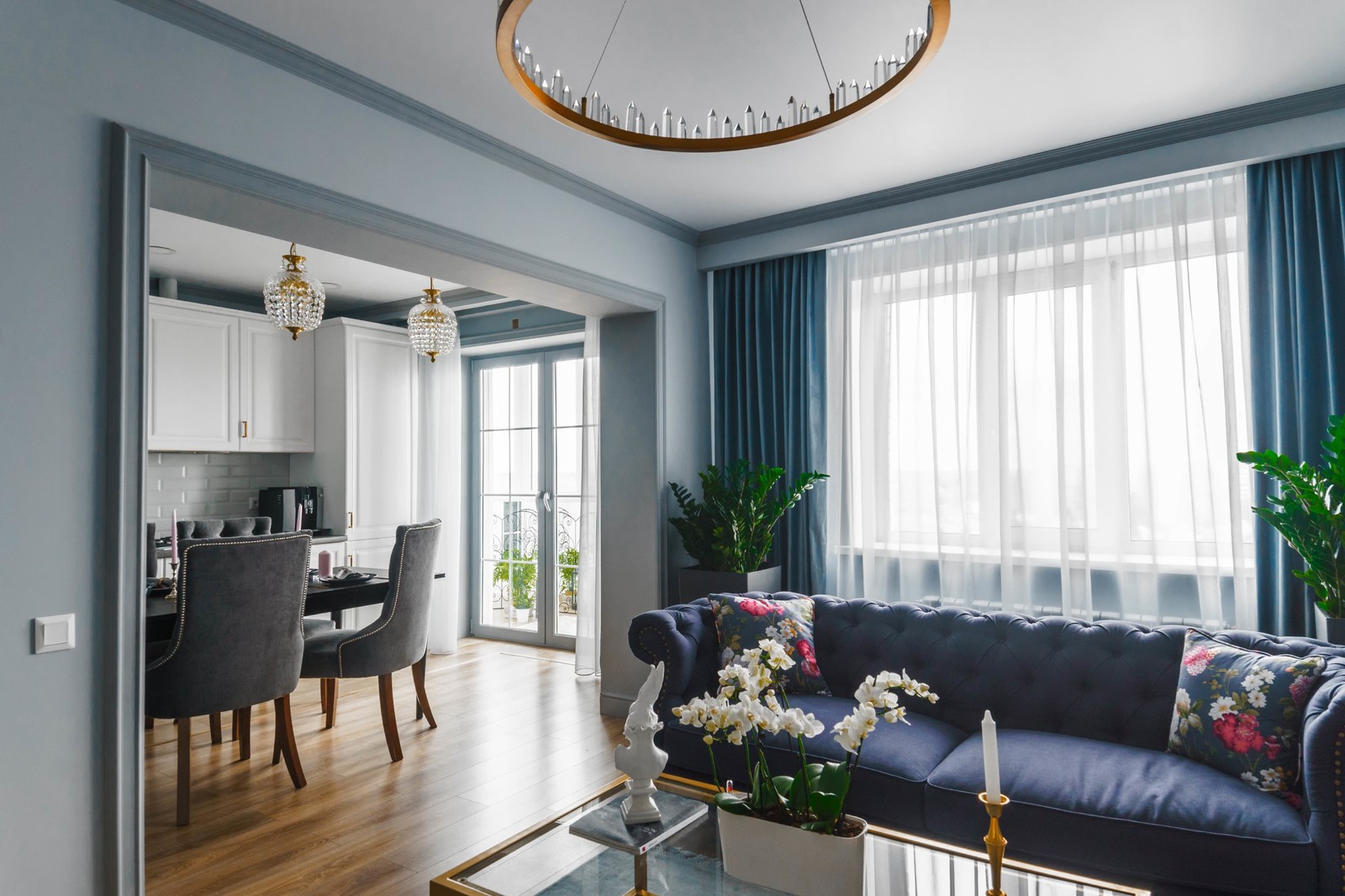 Квартира серого цвета с розовым. г.Димитровград .