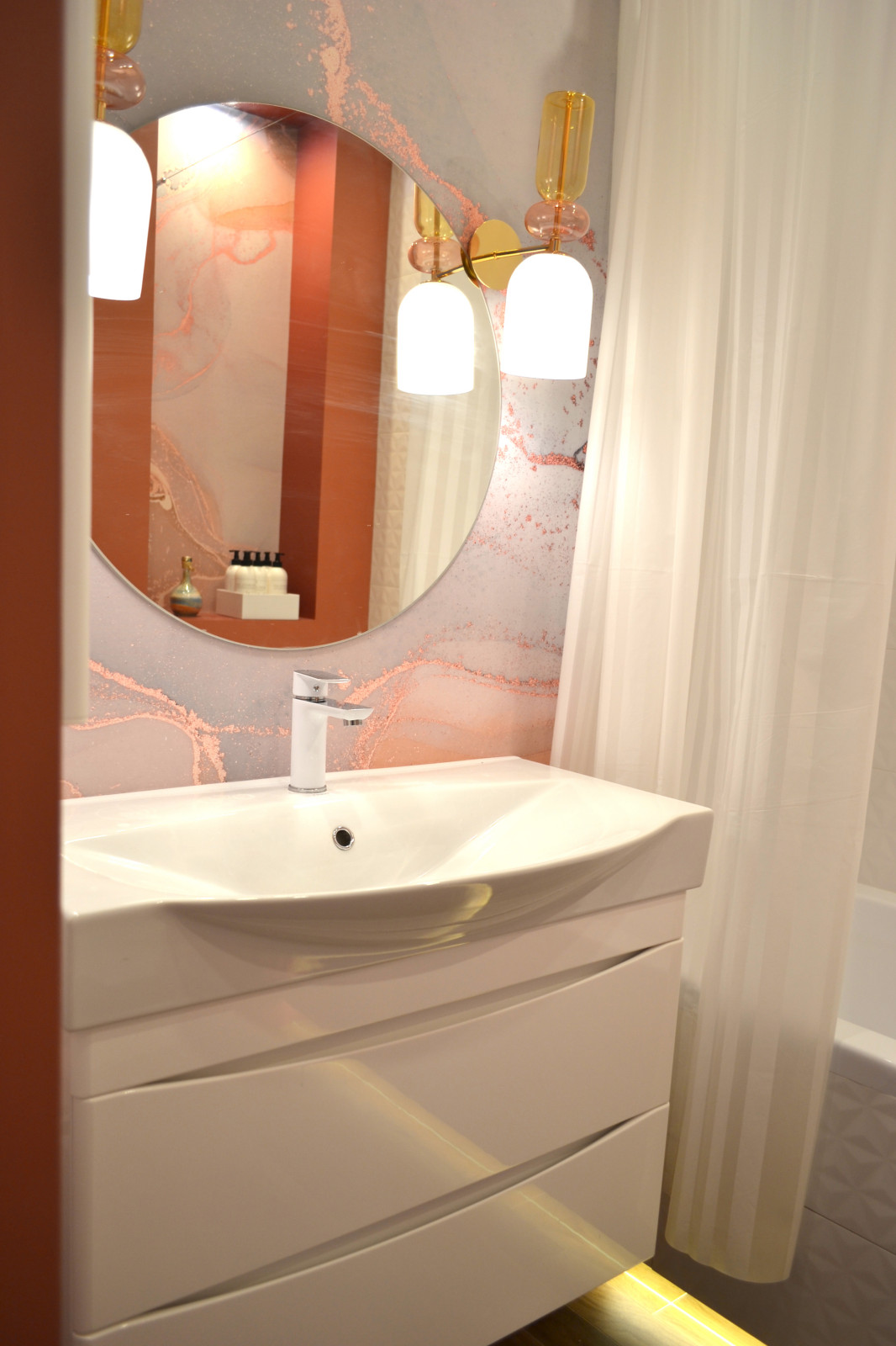 Пальмы в снегу ванна