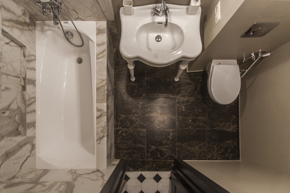 Неоклассика в чёрно-серых тонах.