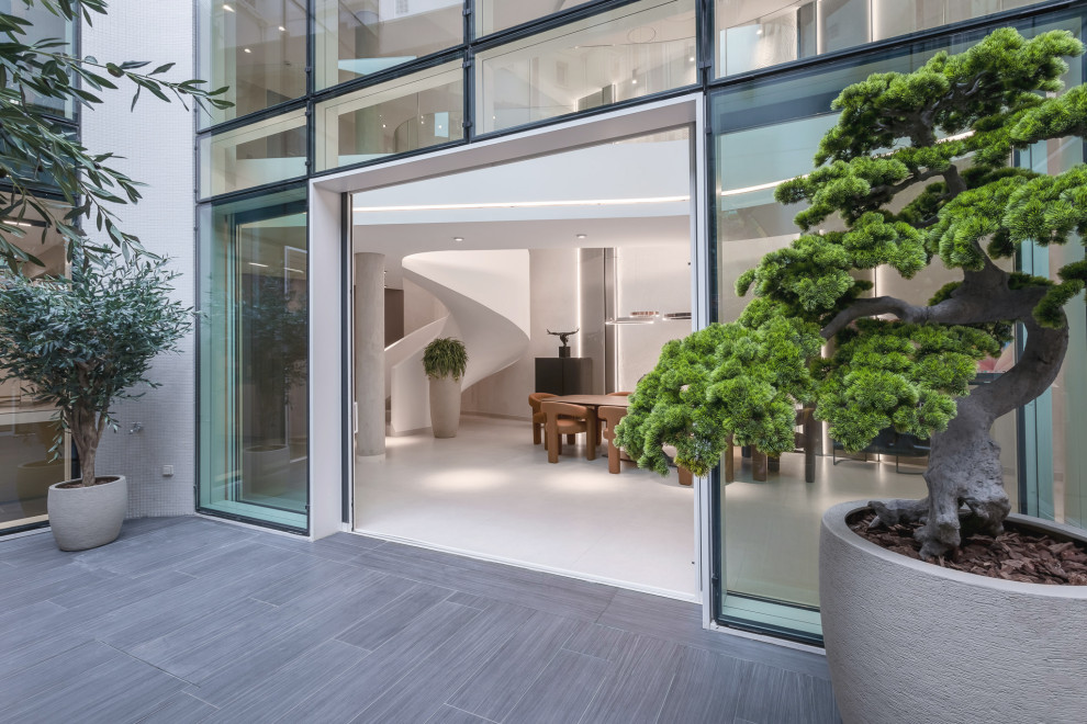 Fusion modern. Interior design of a villa in Monte-Carlo