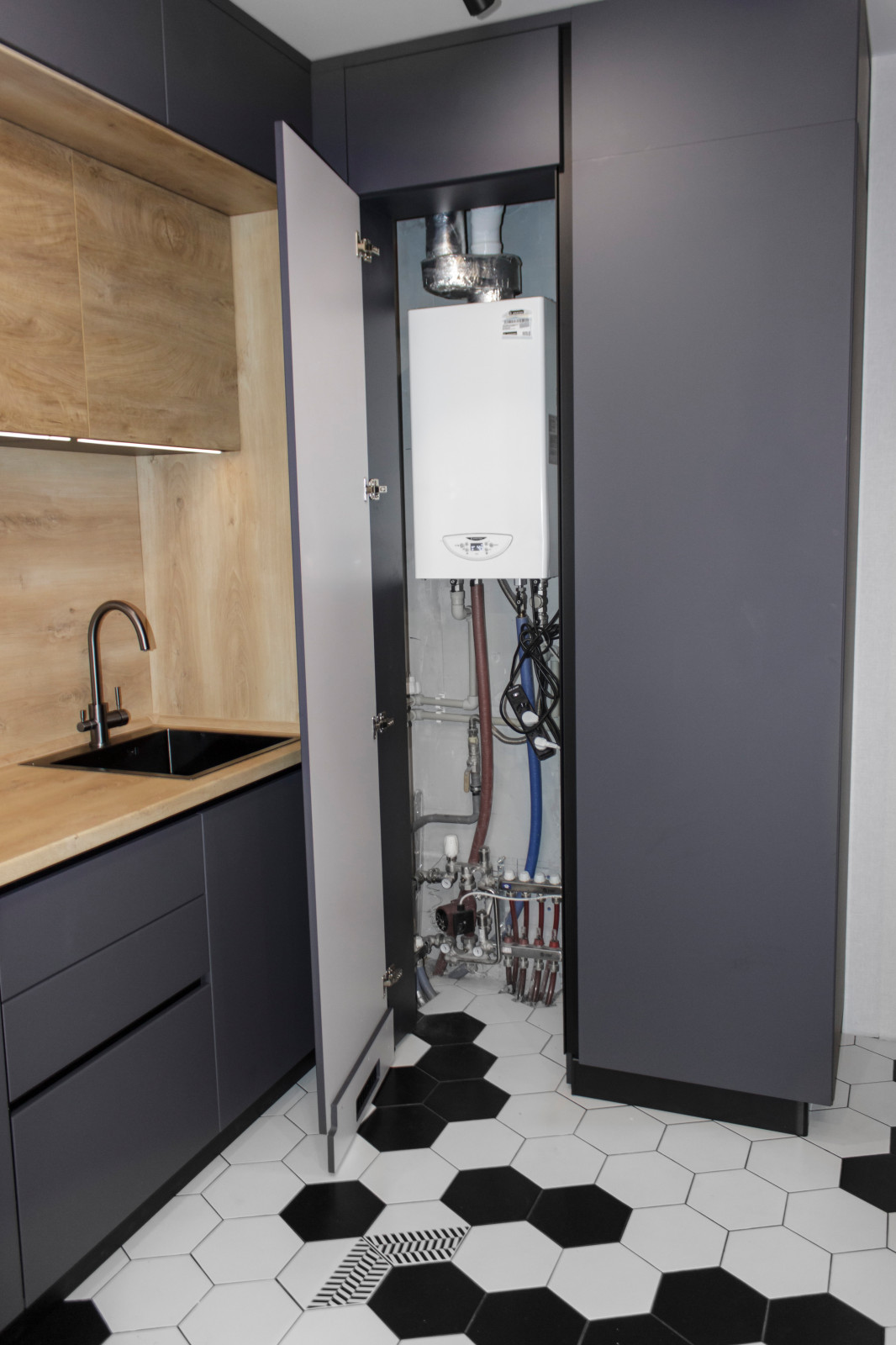 Угловая кухня