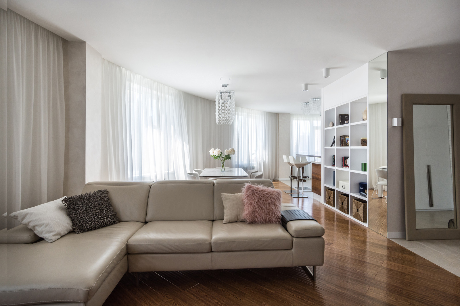 Обложка проекта: Светлая квартира для молодой пары