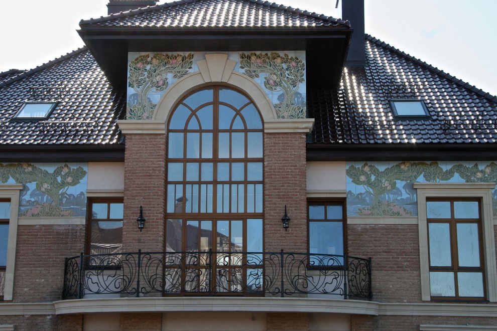 Керамические панно для украшения фасадов, интерьеров.