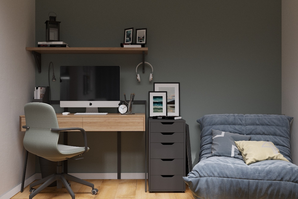 Молодая пара в ожидании чуда